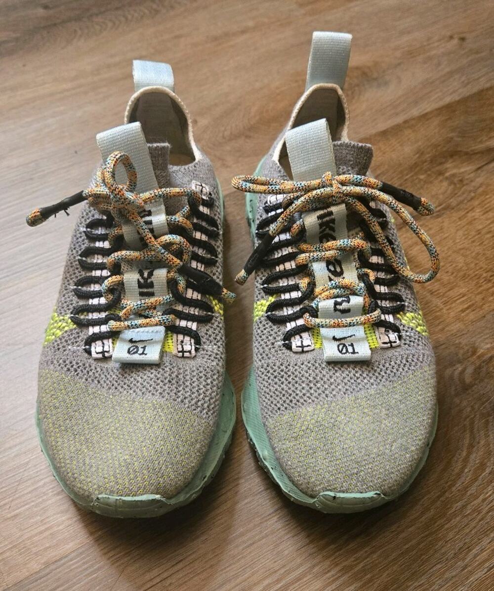 Nike Space Hippie 01 Healing Jade Women's Size 5.5, Youth Size 4 EUC